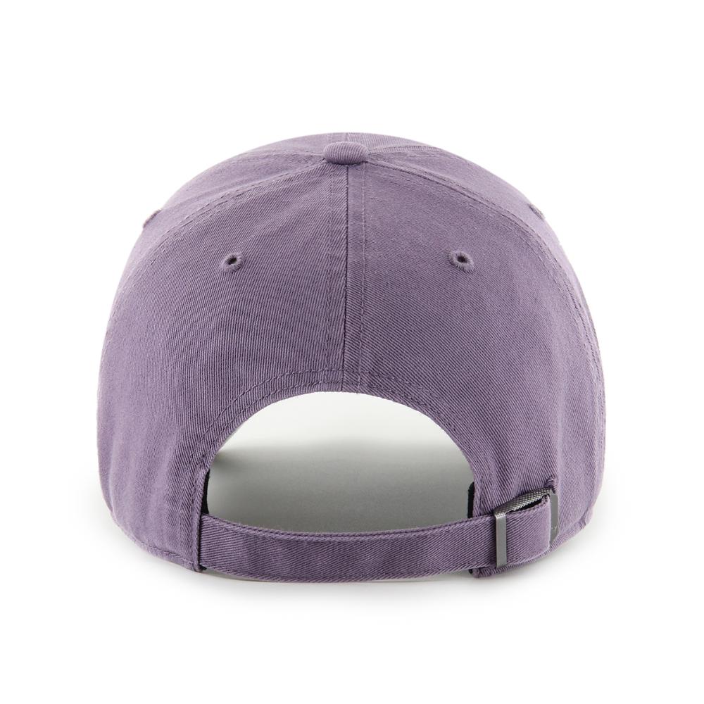 Gorro 47 New York Yankees Base Runner Iris Morado